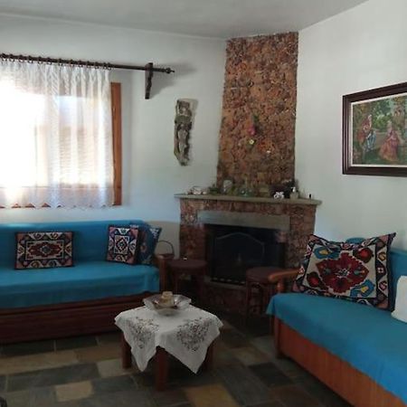 Persefoni'S Traditional House Promirion 외부 사진
